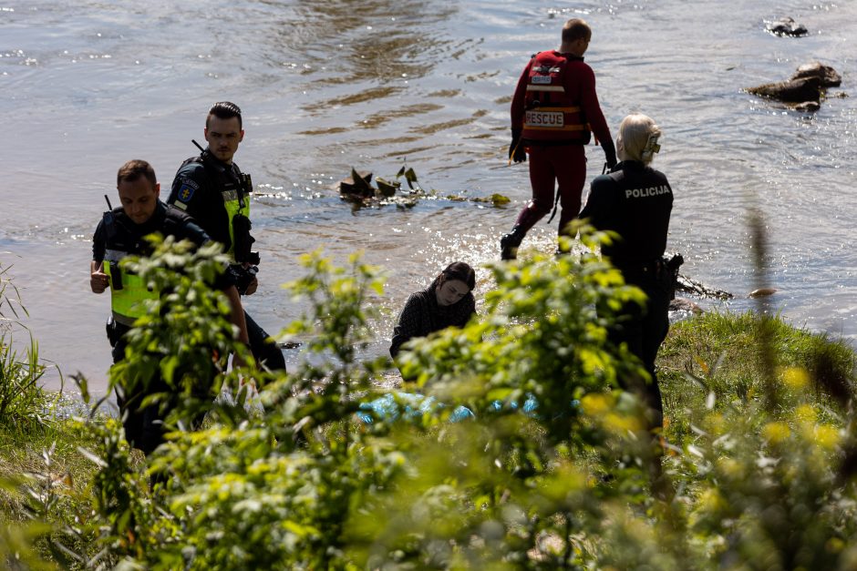 Kraupų vaizdą Neryje matę liudininkai: motina negalėjo paaiškinti, ką čia veikia