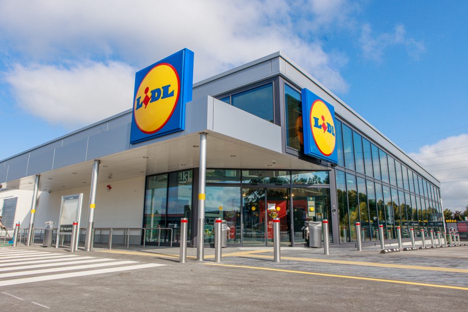 „Lidl“ ruošiasi parduotuvės atidarymui Ringauduose: artimiausiu metu pradės žiedinės sankryžos darbus