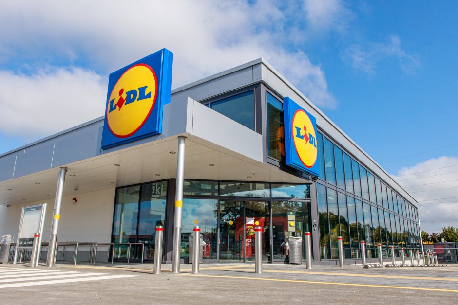 „Lidl“ ruošiasi parduotuvės atidarymui Ringauduose: artimiausiu metu pradės žiedinės sankryžos darbus