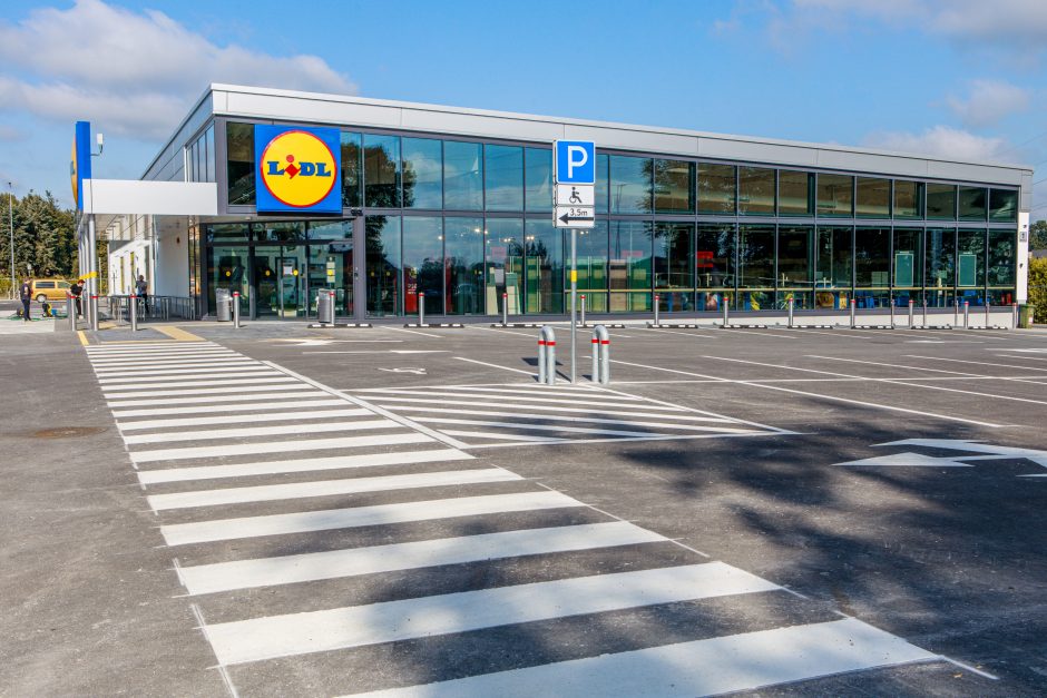 „Lidl“ ruošiasi parduotuvės atidarymui Ringauduose: artimiausiu metu pradės žiedinės sankryžos darbus