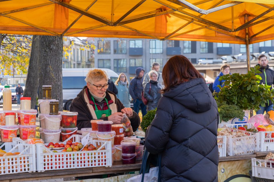 Į Kauno turgavietes – ir maisto, ir vaisto