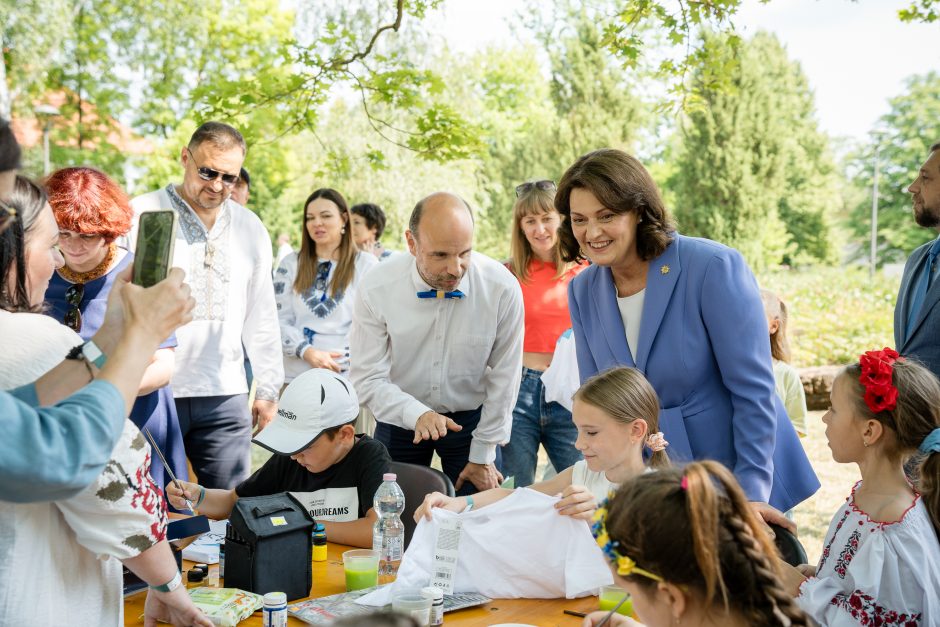 O. Zelenskos žodžiai Kaune: dėkojo už tautiečiams suteiktas galimybes