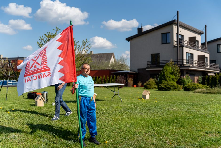 Naujos gatvės tiesimui nepritariantys Žemųjų Šančių gyventojai paminėjo protesto akcijos penkmetį