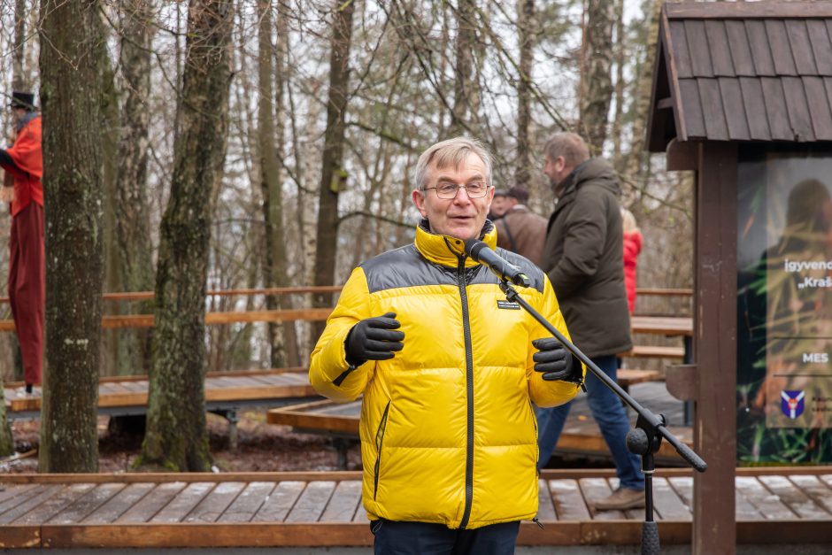 Atnaujintu Kadagių slėniu besidžiaugantys lankytojai: pasiilgome tikro pasivaikščiojimo