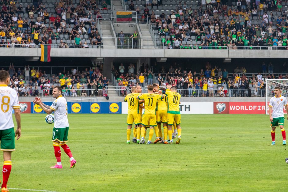 Lietuvos futbolo rinktinė pirmavo, bet rungtynes su bulgarais baigė lygiosiomis