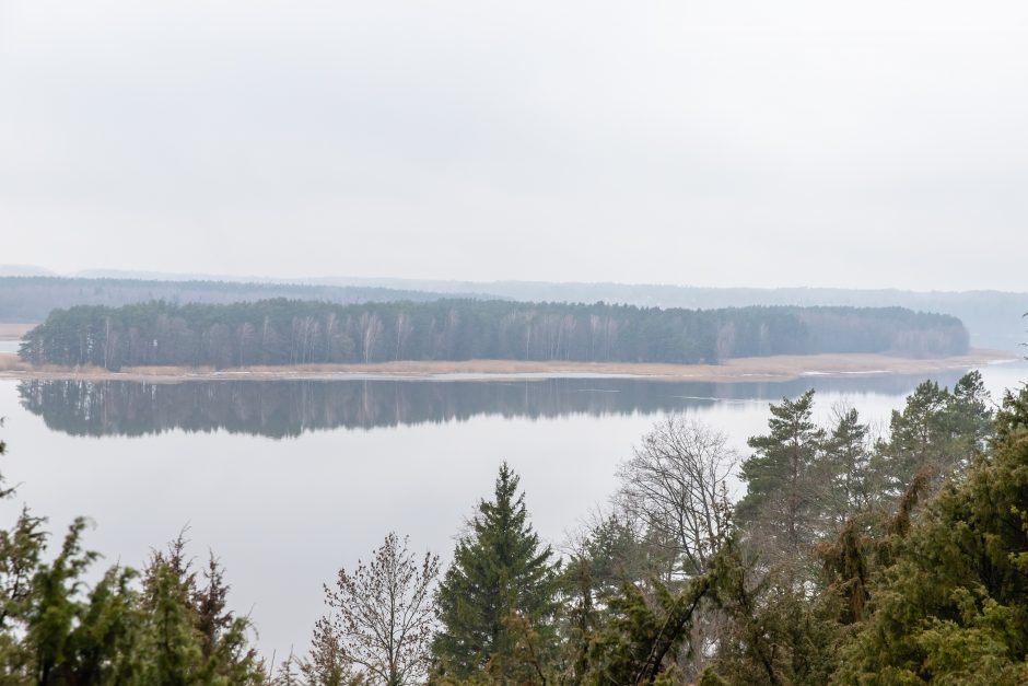 Atnaujintu Kadagių slėniu besidžiaugantys lankytojai: pasiilgome tikro pasivaikščiojimo