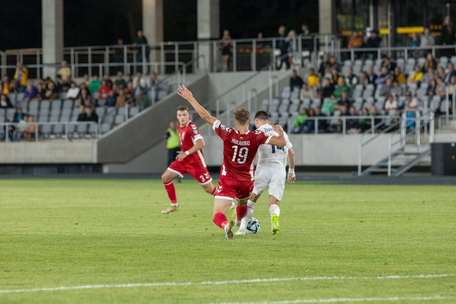 Europos futbolo čempionato atranka: Lietuva – Serbija