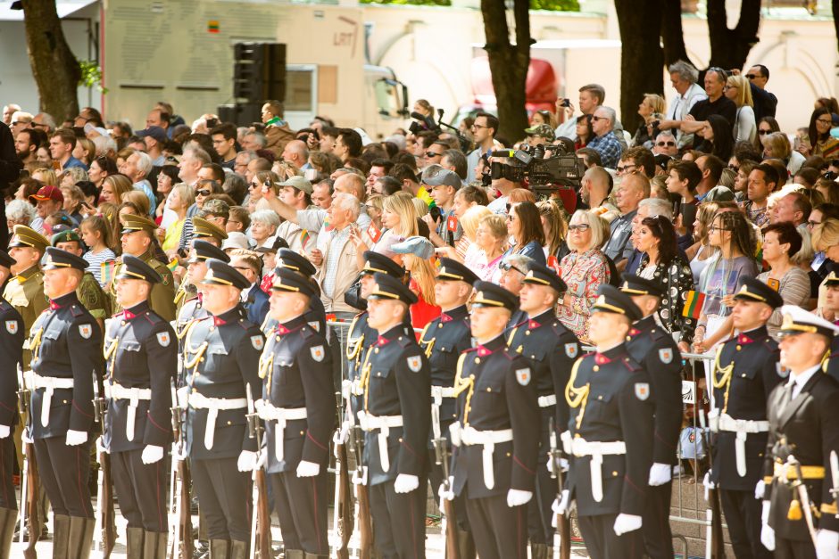 D. Grybauskaitė perdavė Prezidento rūmus G. Nausėdai