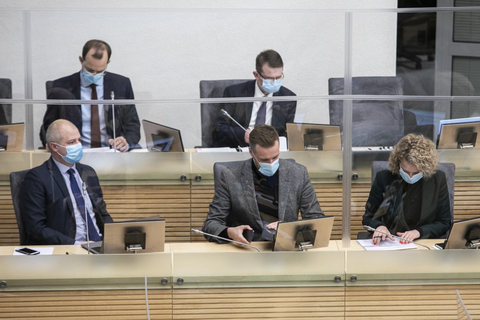 Seimas penktadienį šaukia neeilinį posėdį: tvirtins Vyriausybės programą