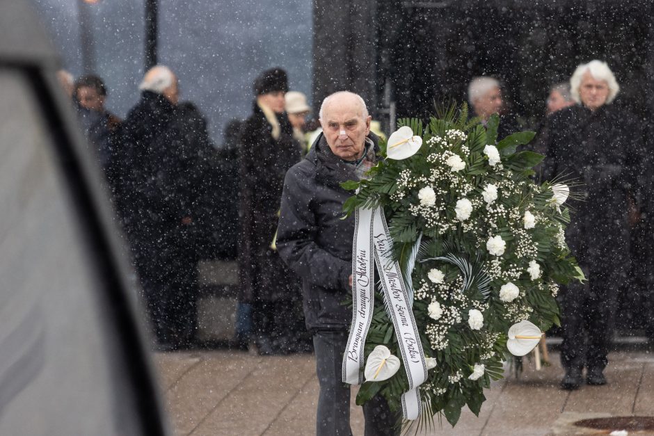 Į paskutinę kelionę išlydėtas buvęs Lietuvos premjeras A. Šleževičius