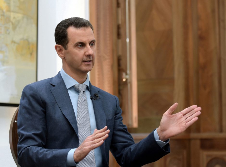 B. Al Assadas žada atsiimti Raką ir „visą“ Siriją