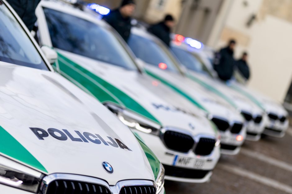 Policija ruošiasi NATO viršūnių susitikimui: pirko 12 naujų automobilių