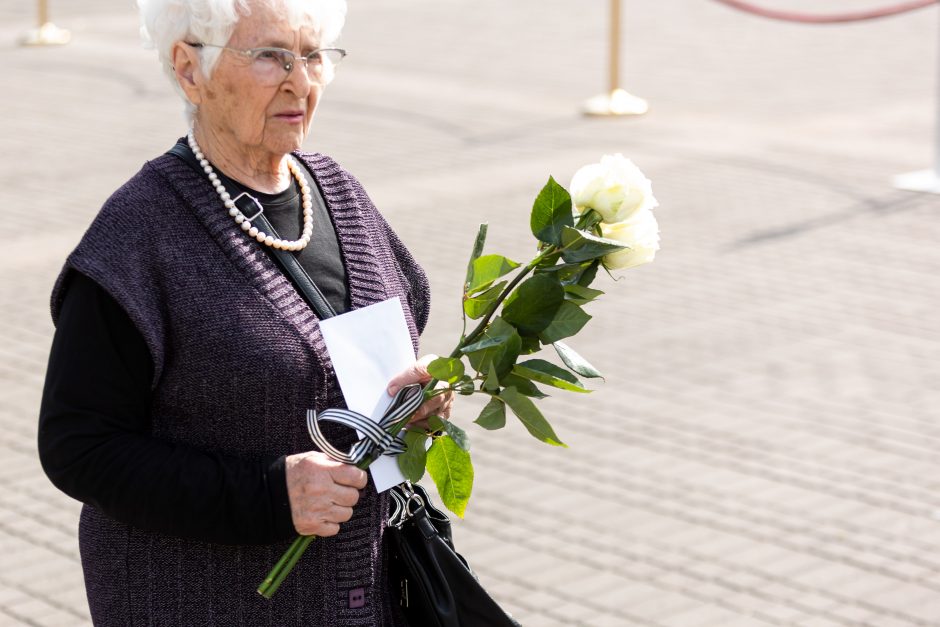 G. Nausėda: A. Adamkienė Lietuvai dovanojo eleganciją, pagarbą, labdarystės tradicijas