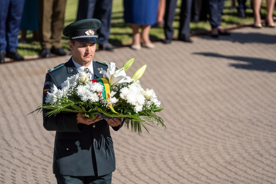 Medininkuose paminėtos 30-osios žudynių metinės