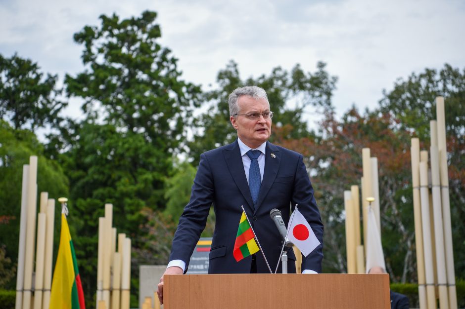 G. Nausėda pagerbė žydų gelbėtojo japonų diplomato Č. Sugiharos atminimą