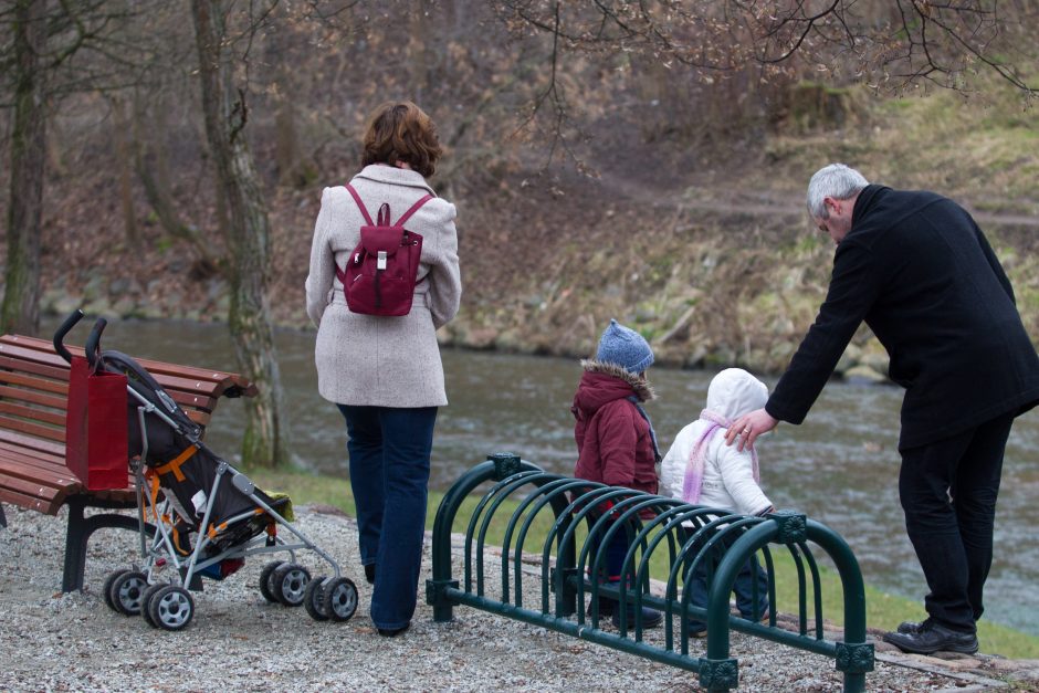 Tėvams tai nepatiks: užsimota panaikinti tėvadienius