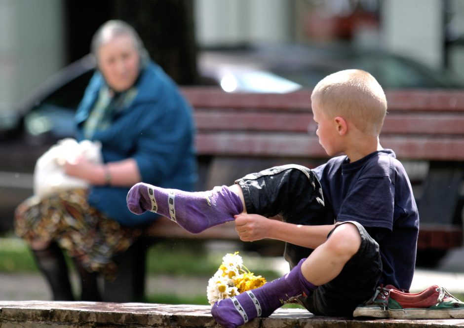 Prie socialinių paslaugų – eilės: kiek lėšų skiria savivaldybės?