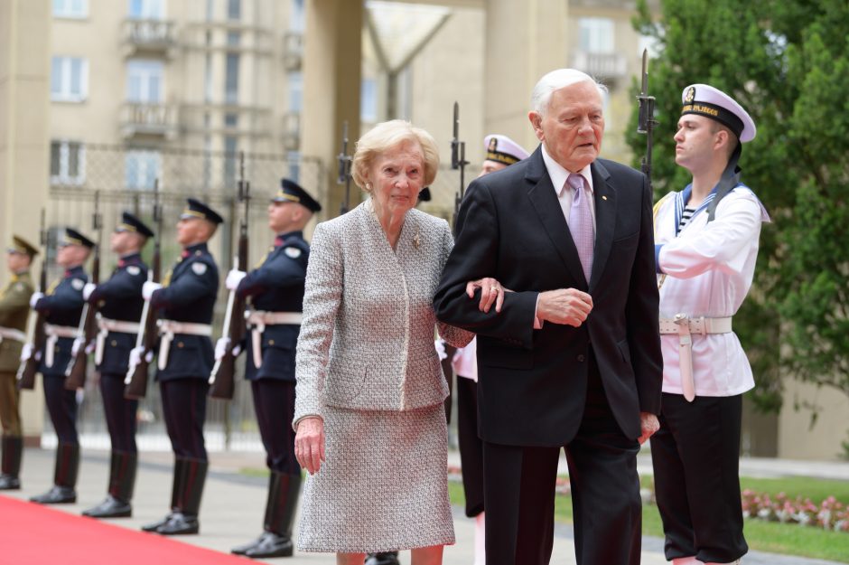 S. Skvernelis tikisi, kad G. Nausėda vienys, o ne skaldys