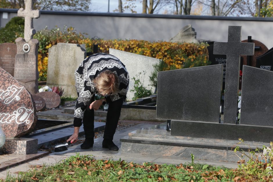 Klaipėdiečiai į kapines keliavo be incidentų