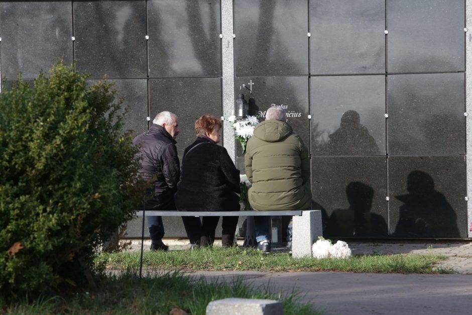 Klaipėdiečiai į kapines keliavo be incidentų