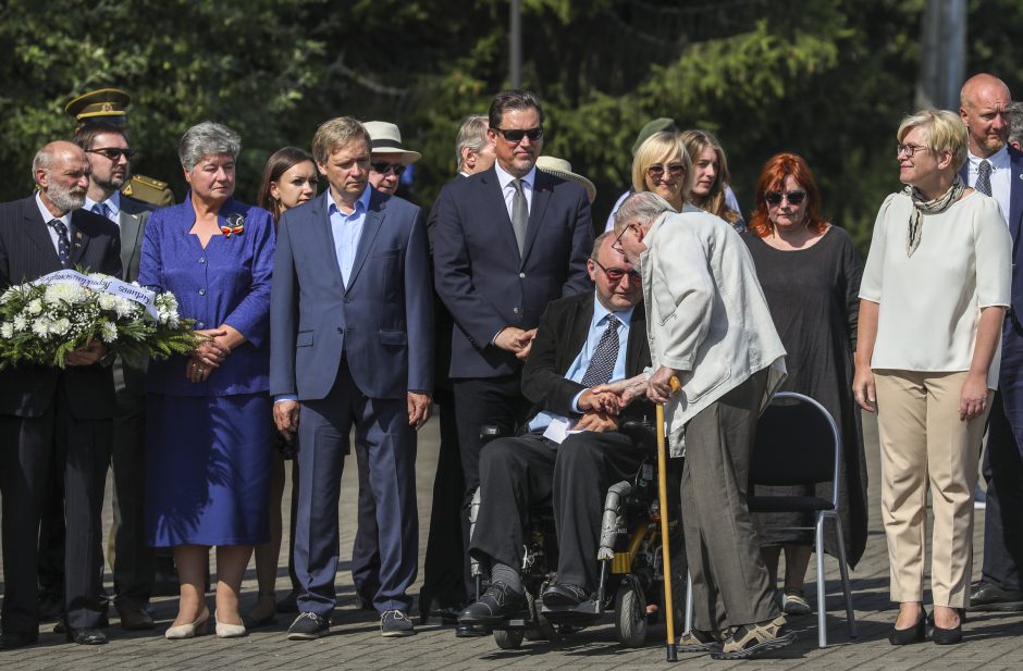 Medininkuose paminėtos 30-osios žudynių metinės