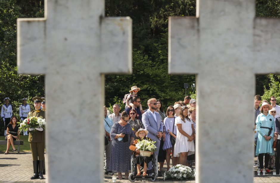 Medininkuose paminėtos 30-osios žudynių metinės