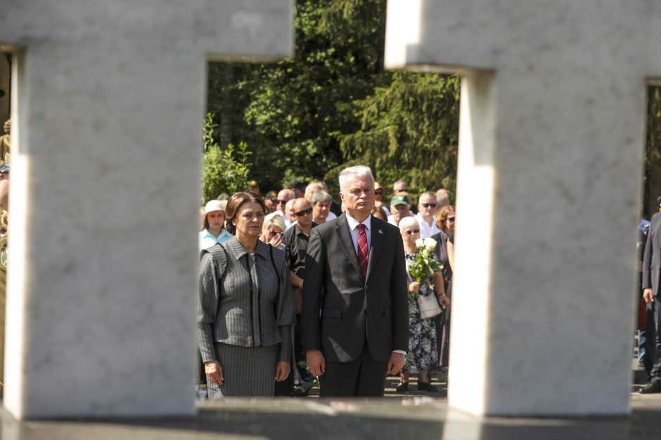 Medininkuose paminėtos 30-osios žudynių metinės