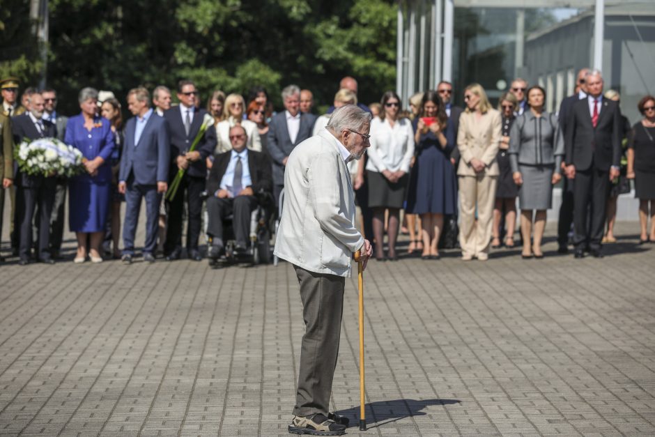 Medininkuose paminėtos 30-osios žudynių metinės