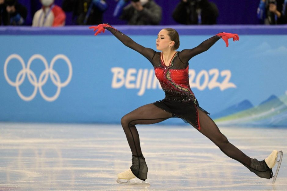 Gali prarasti aukso medalį: rusų 15-metės čiuožėjos organizme rasta draudžiamo preparato