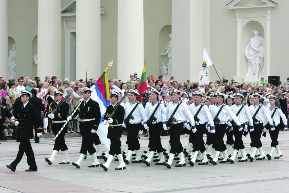 Prezidento inauguracija: nuo formalios ceremonijos iki naikintuvų skrydžio