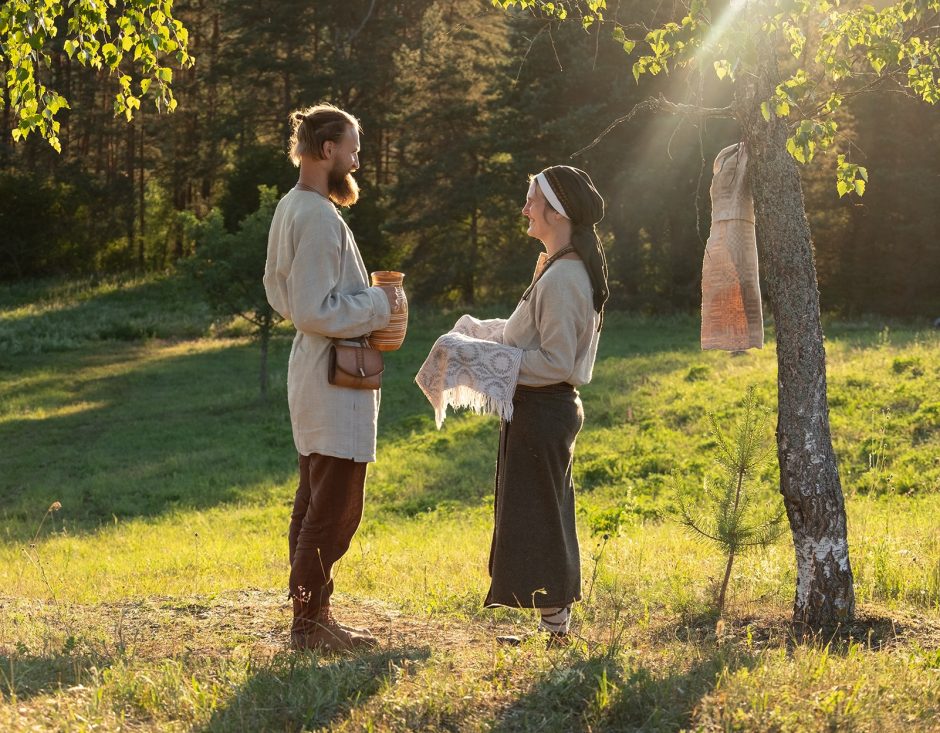 Ir gyventi, ir dirbti, ir mylėti – iš visų plaučių: Lipinskių šeimos meilė lietuviškoms tradicijoms