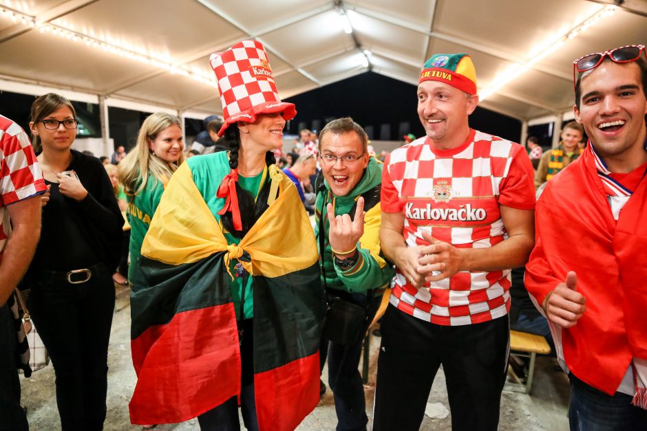 Lietuvos rinktinė po 6 metų pertraukos pateko į Europos čempionato pusfinalį!