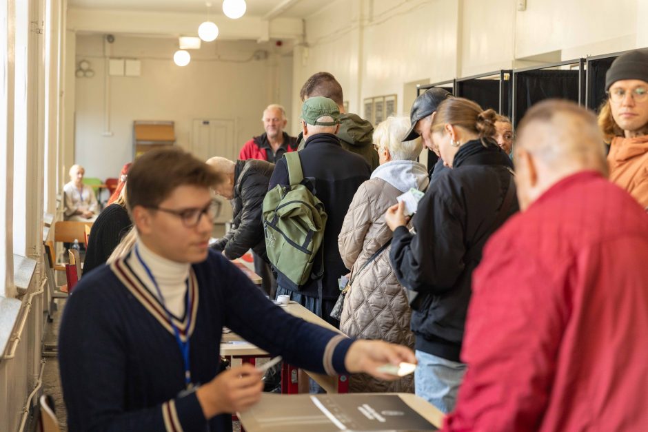 Kauniečiai balsuoja 2024-ųjų Seimo rinkimuose