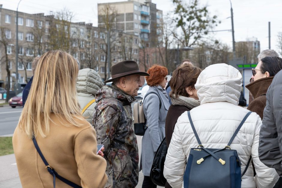 Surengė piketą prieš karjerą Pakarklės miške: beldėsi į tarybos narių sąžinę