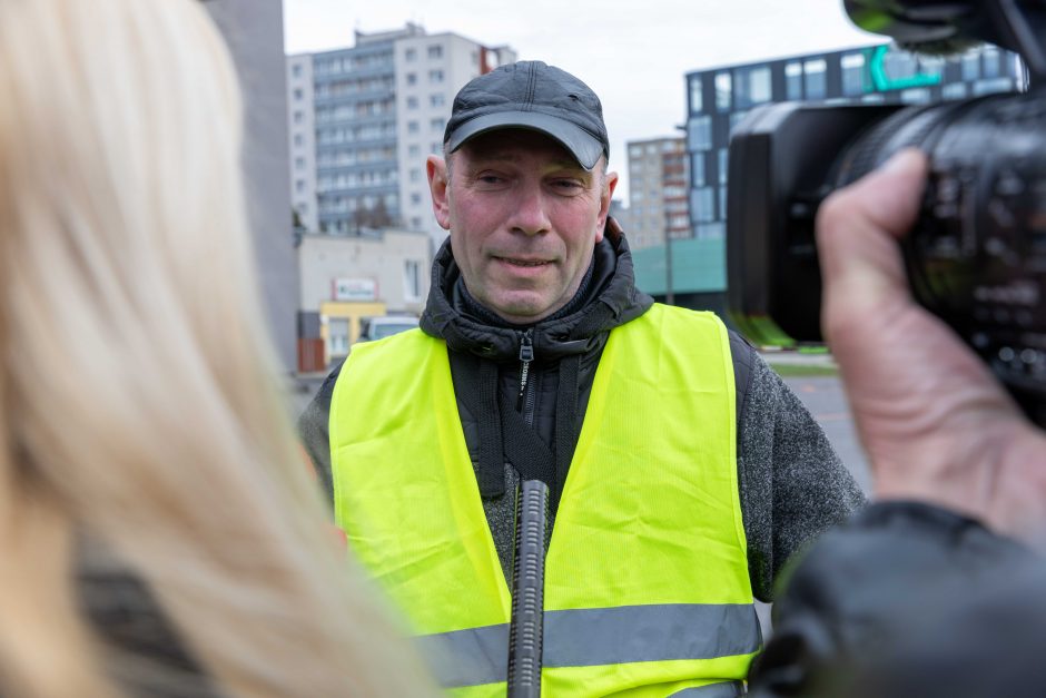 Surengė piketą prieš karjerą Pakarklės miške: beldėsi į tarybos narių sąžinę