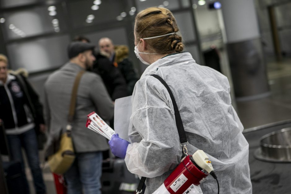 Nauji užsikrėtusiųjų maršrutai: lankėsi darbe, bažnyčioje ir sveikatingumo centre