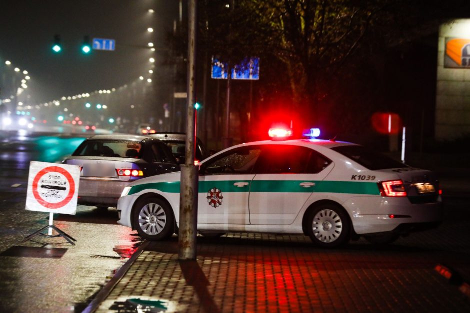 Vilniuje „Volvo“ parbloškė ir mirtinai sužalojo jaunuolį