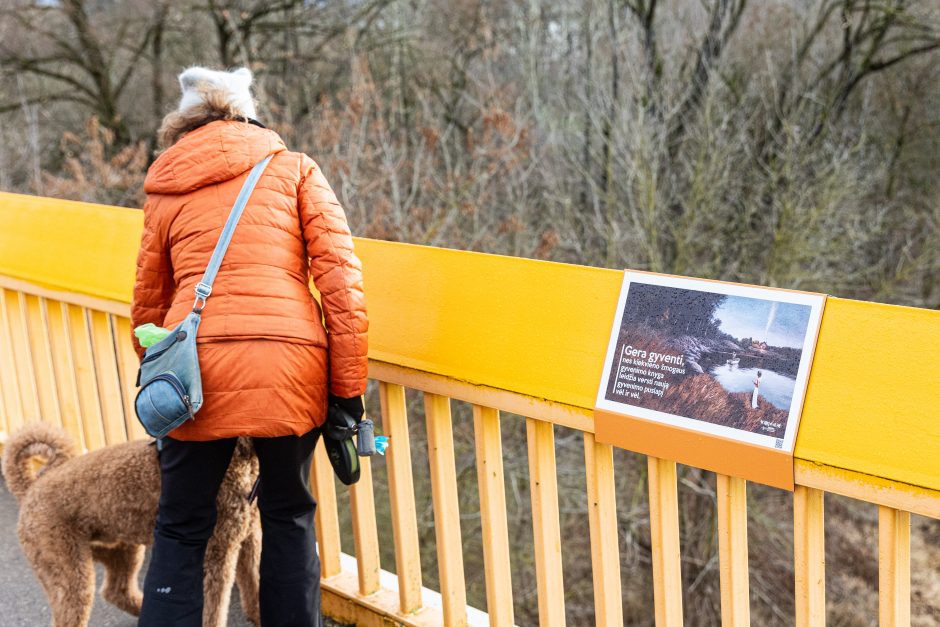 Ant tilto į Vilniaus Vingio parką – instaliacija, kviečianti rūpintis psichikos sveikata