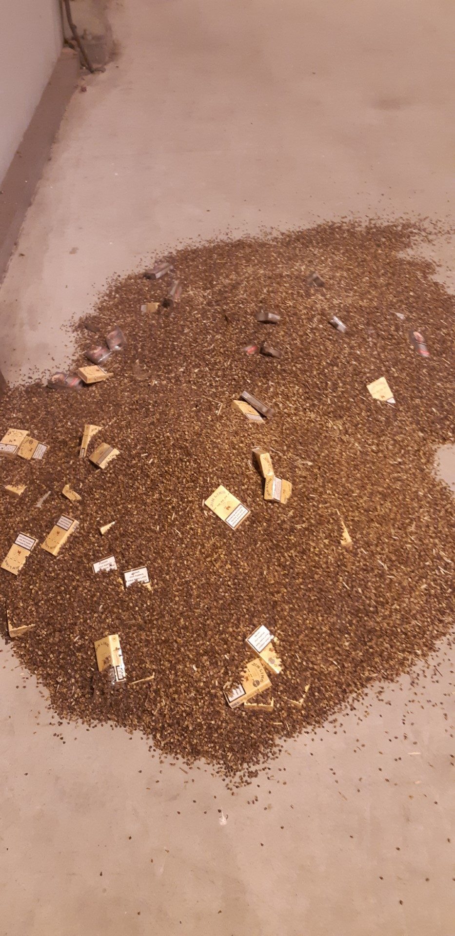 Grikių maišuose iš Rusijos – kontrabandinės cigaretės