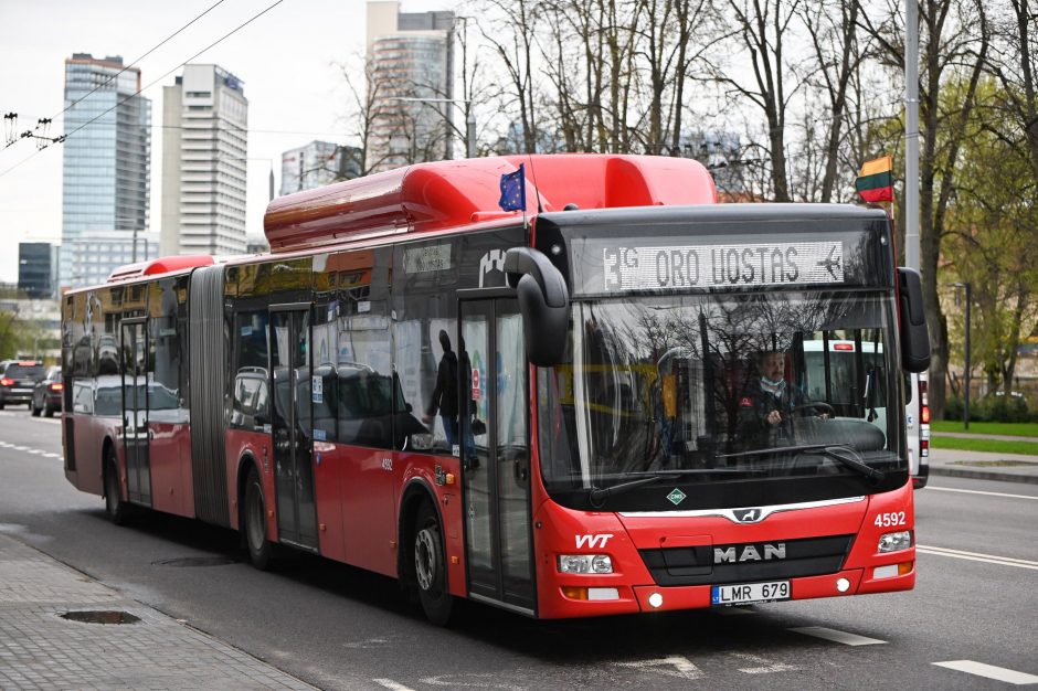 Keliaujančių Vilniaus viešuoju transportu laukia pokyčiai: atnaujinami tvarkaraščiai