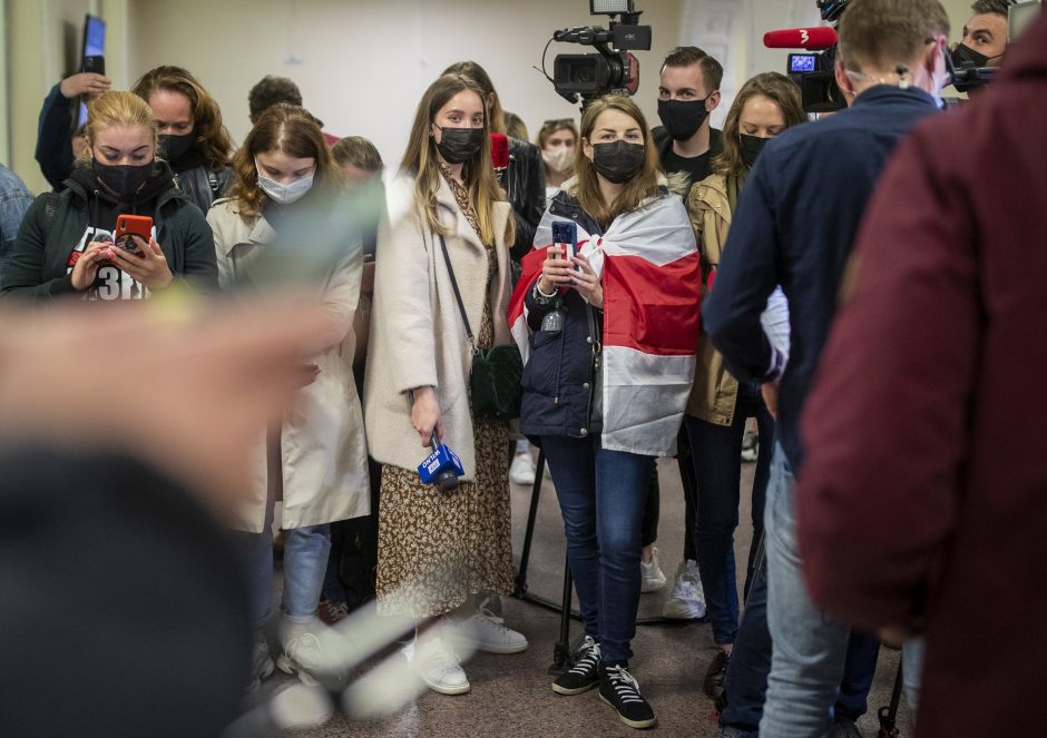 Sulaikyto R. Pratasevičiaus mama: jis taip nesielgia, sūnų privertė kalbėti