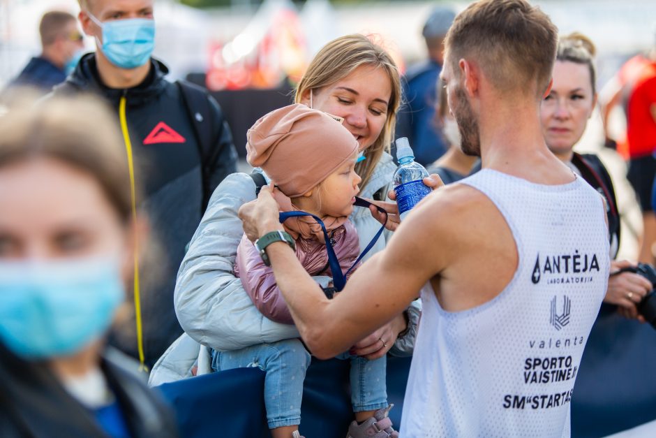 Maratonininkas R. Kančys: aš jau beveik miegoti einu su bėgimo batais