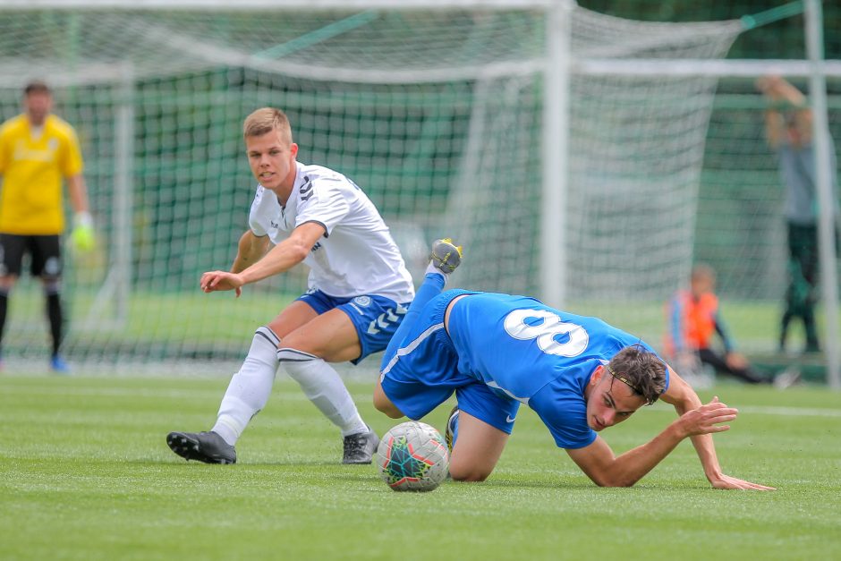 Futbolo klubai žvelgia į 2021-ųjų sezoną