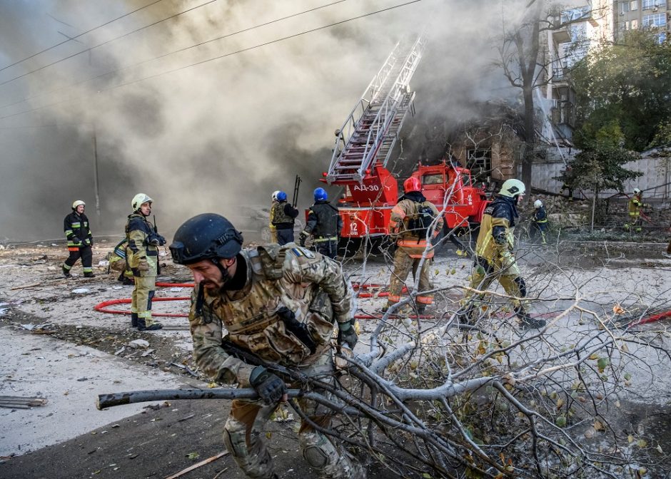 AFP: Kyjivo centre girdimi sprogimai