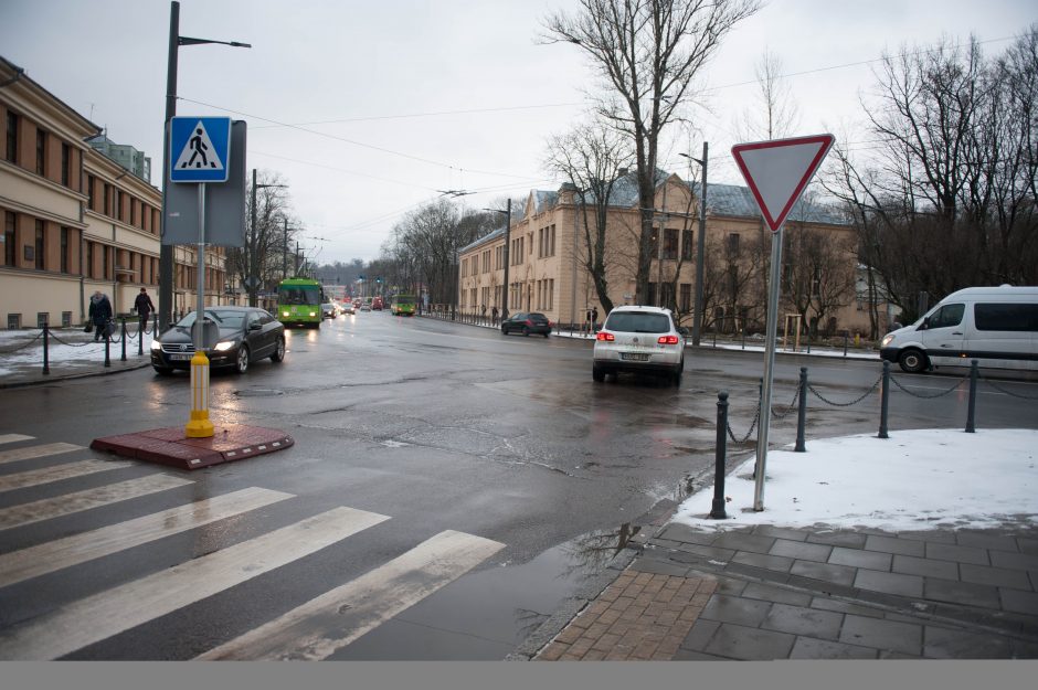 Kauno centre keisis automobilių ir dviračių eismas