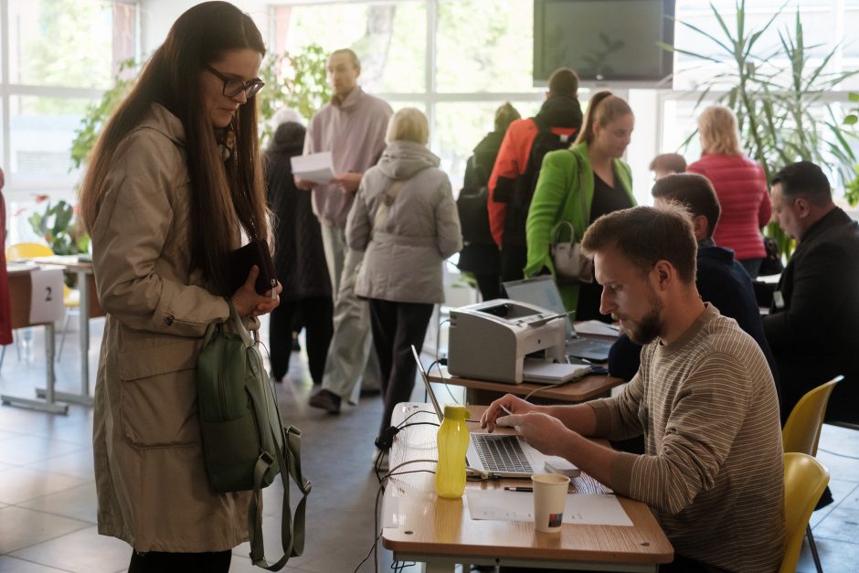 Kauniečiai balsavo aktyviau nei Lietuva: žmonės sąmoningėja