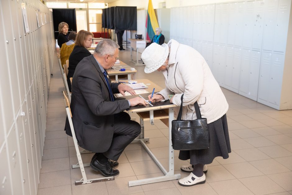 Kauniečiai balsavo aktyviau nei Lietuva: žmonės sąmoningėja