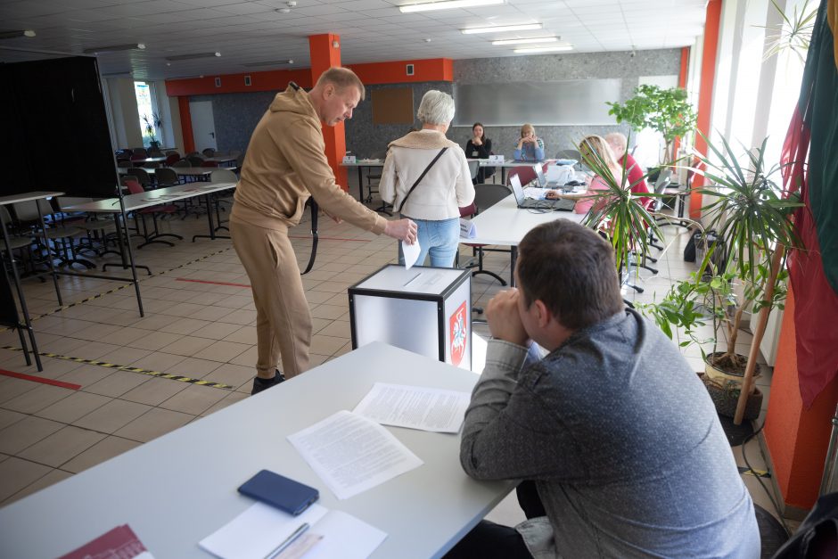 Kauniečiai balsavo aktyviau nei Lietuva: žmonės sąmoningėja