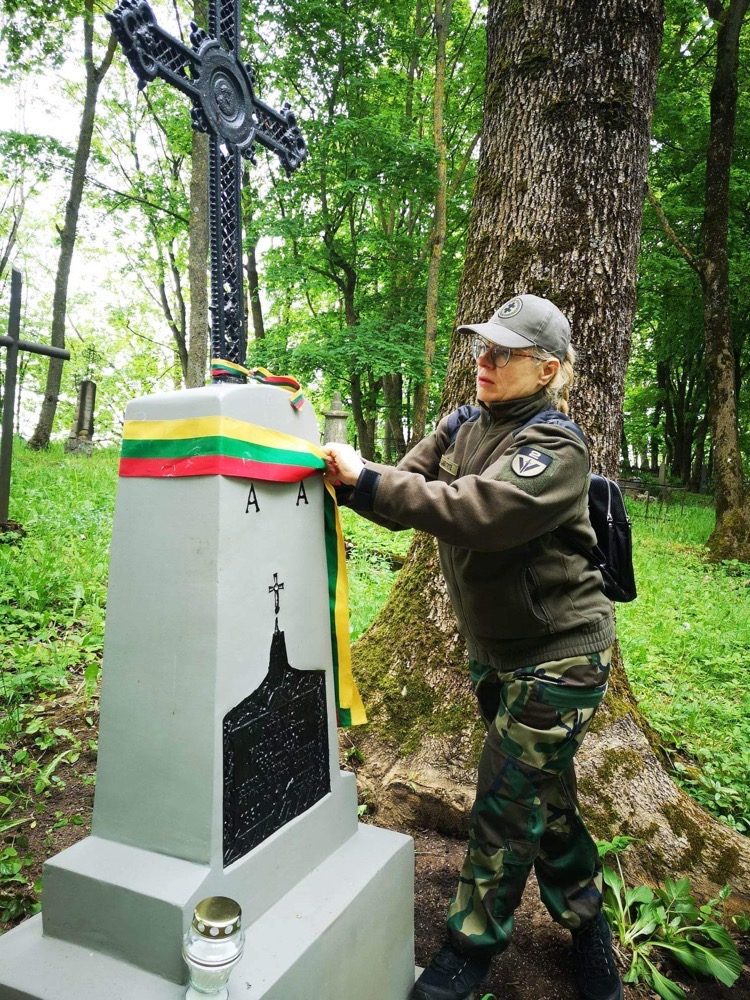 Uždek žvakelę: šauliai kviečia pagerbti mūsų laisvės kovotojus