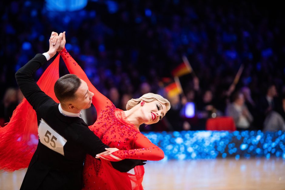 Pasaulio standartinių šokių čempionai: tai istorinė diena mūsų karjeroje